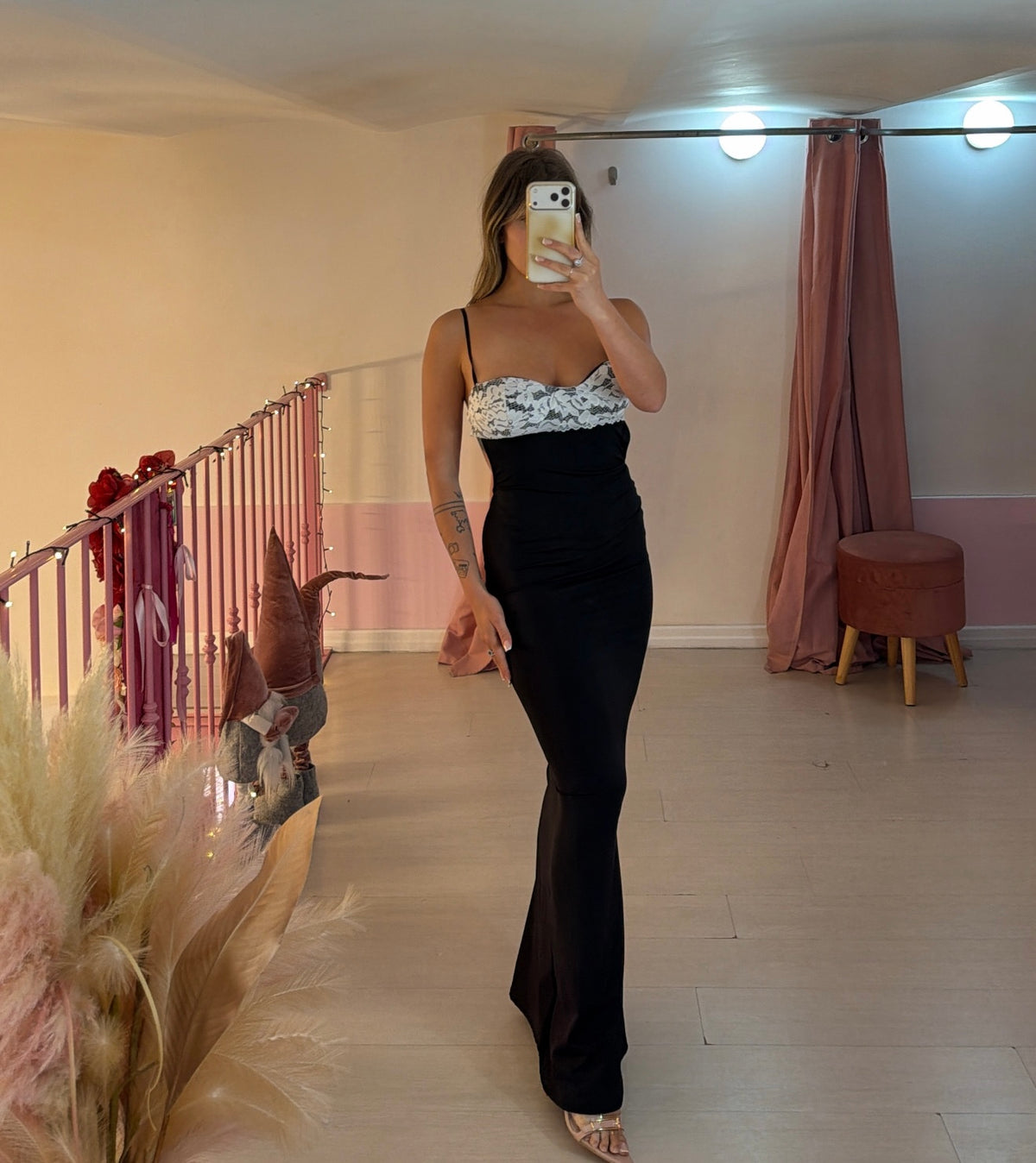 Abito lungo con top in pizzo