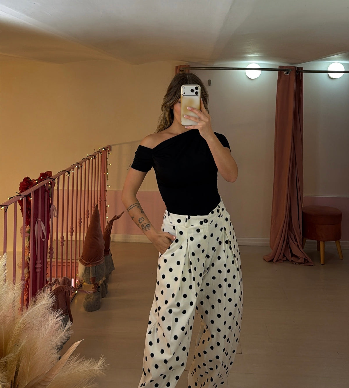 T-shirt scollo trasversale