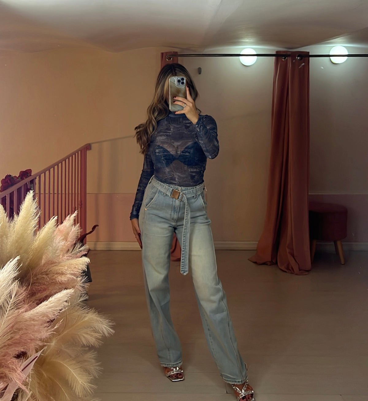 Jeans a gamba larga con cintura