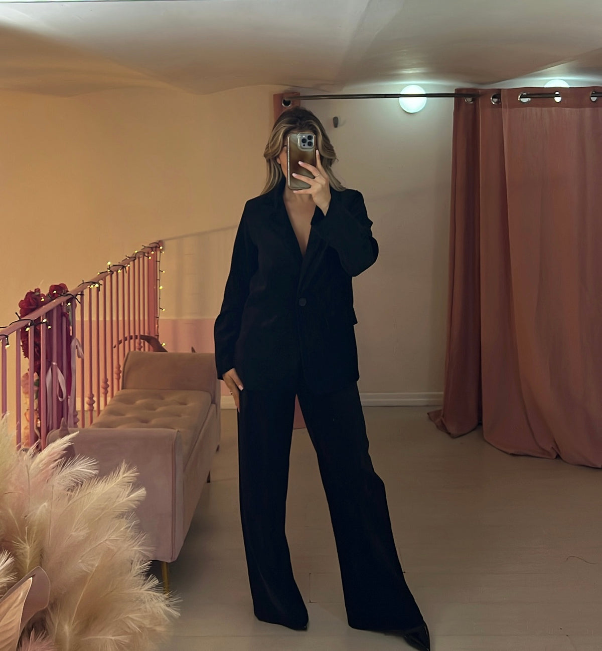Tailleur nero in velluto
