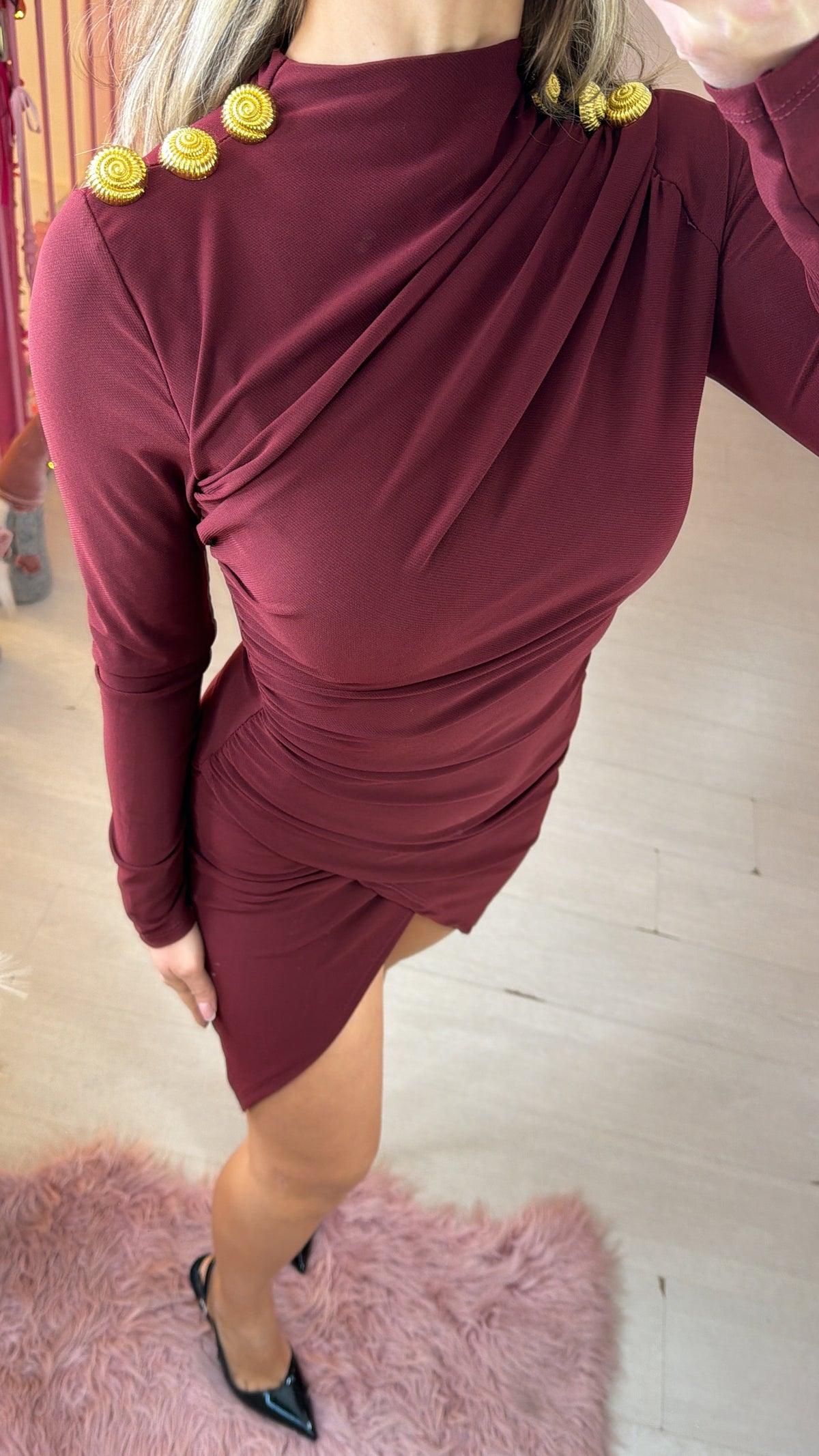 Vestito she